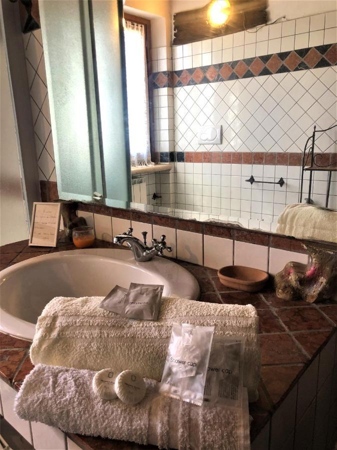 Casale L'Antica Mola Villa Castel Madama Екстериор снимка